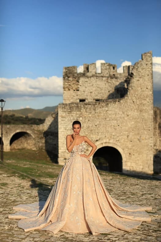 Look16