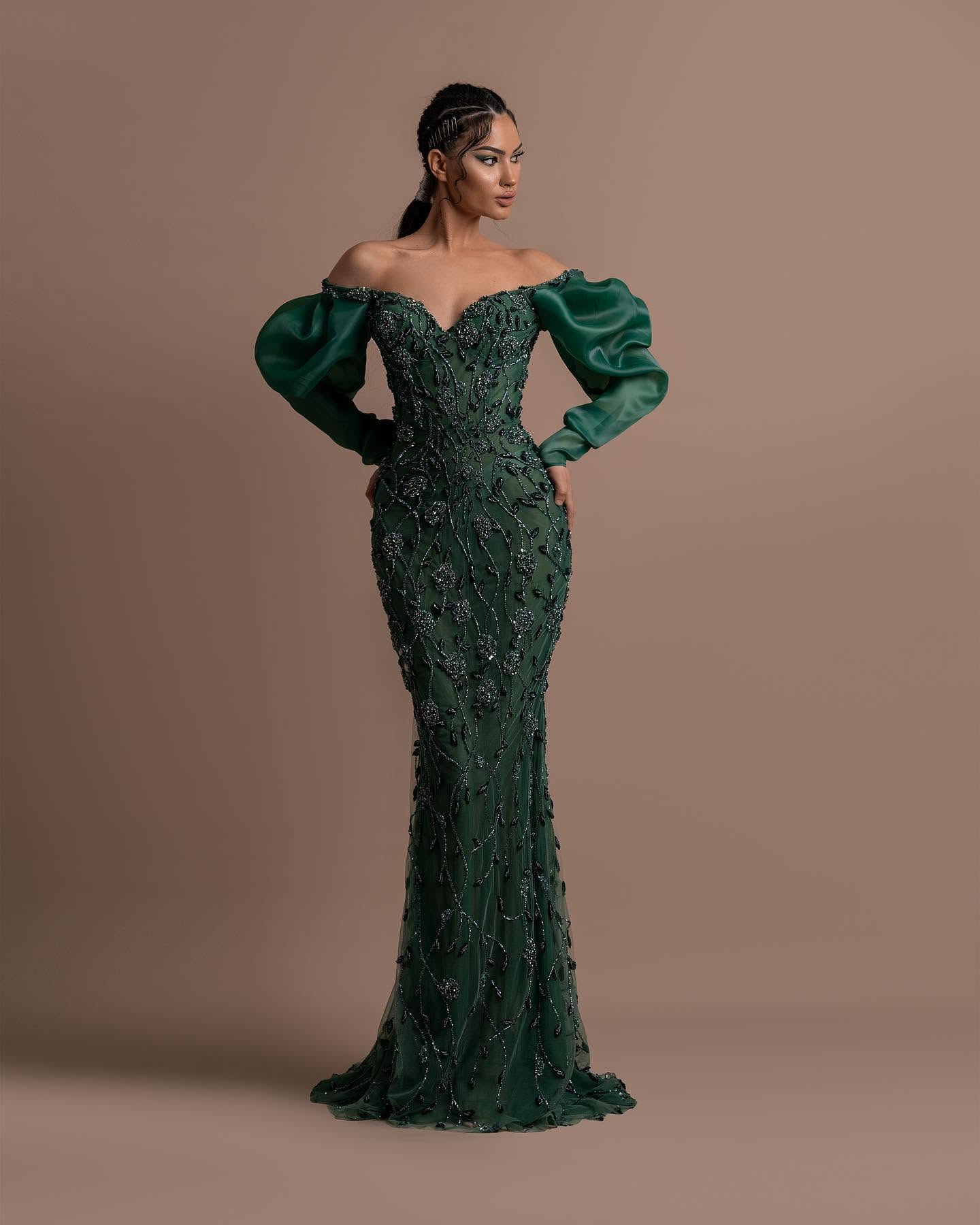 Look 16